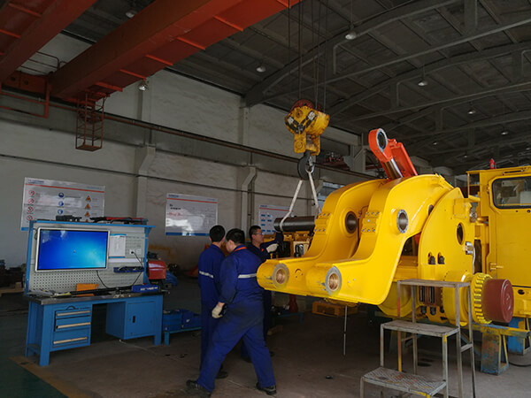 Underground Mining Truck